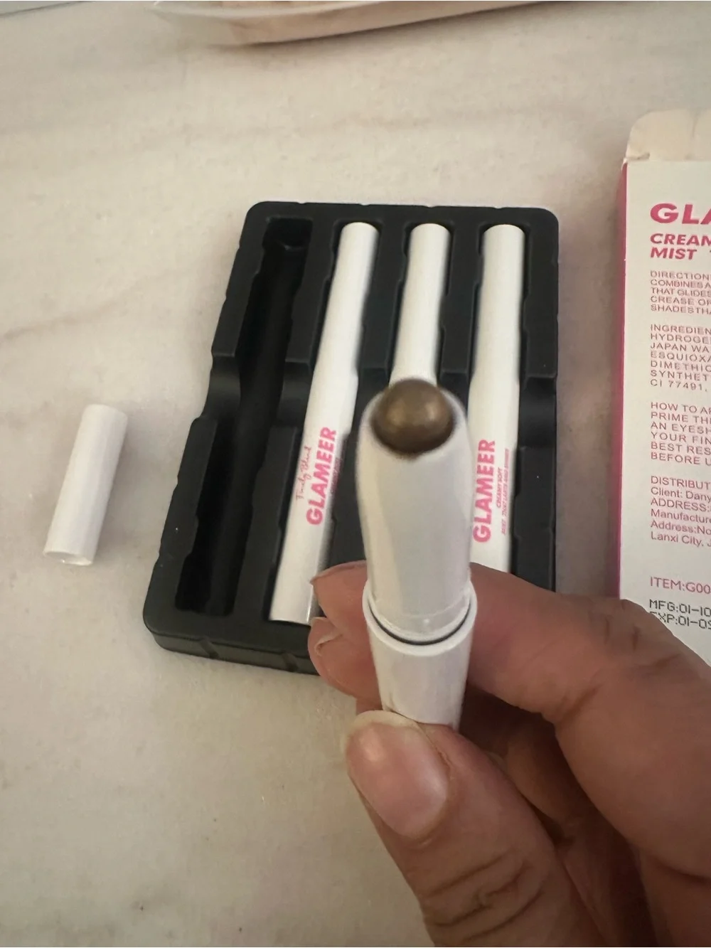 Finely Blend Creamy Eyeshadow Stick - Pink